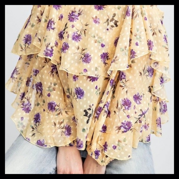 BNWT Easel "Rosie Pom Pom" Ruffle Detailed Chiffon Top - Picture 8 of 13